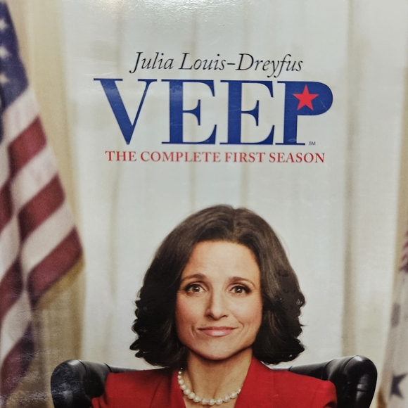 VEEP - The Complete First Season DVD Juia Louis-Dreyfus HBO - Picture 3 of 6